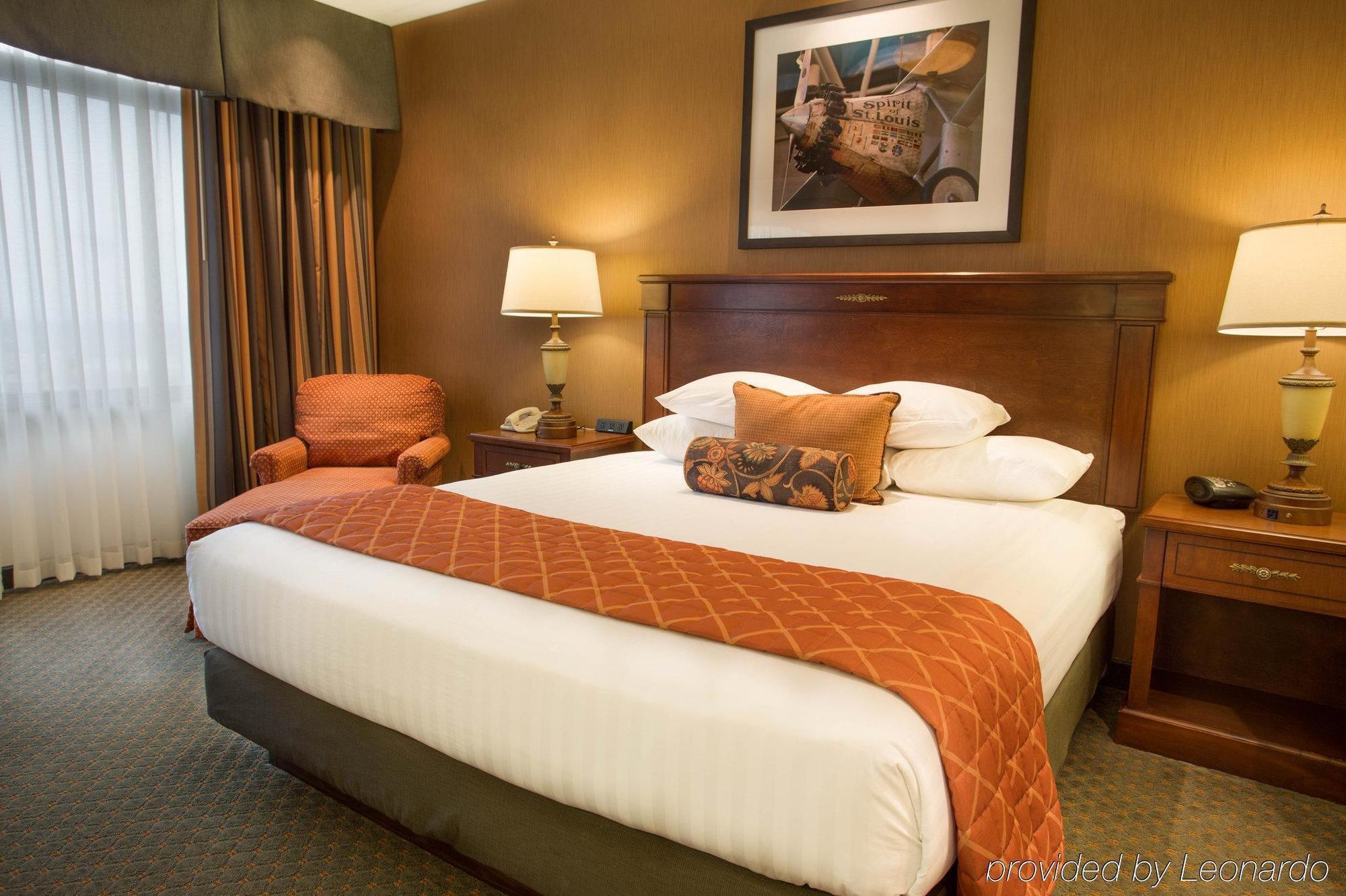 Drury Plaza Hotel St. Louis 체스터필드 외부 사진