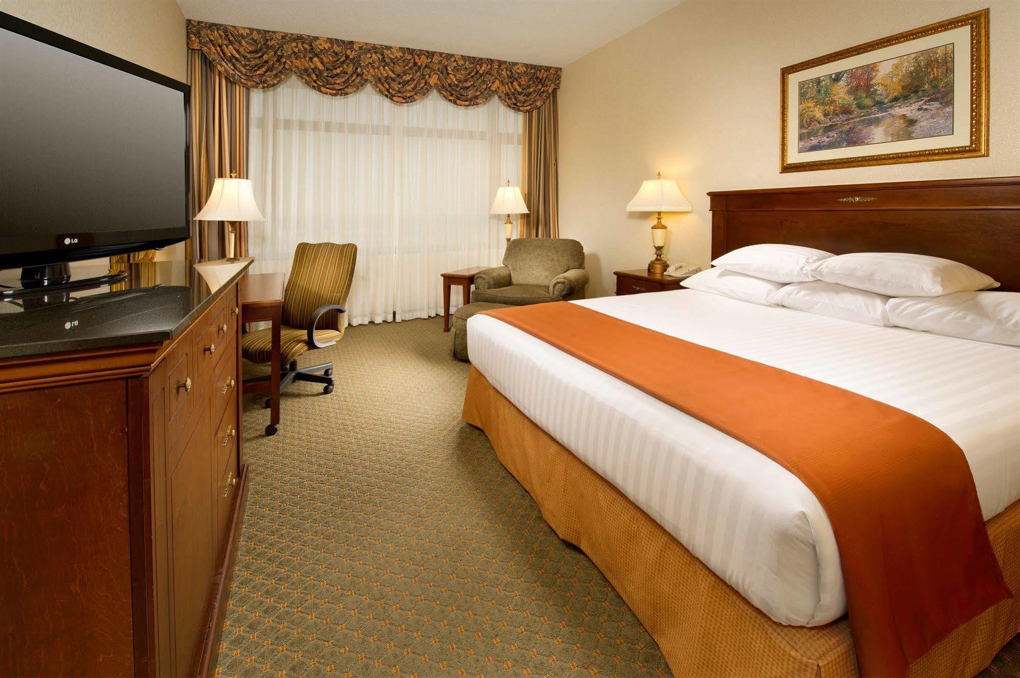 Drury Plaza Hotel St. Louis 체스터필드 외부 사진